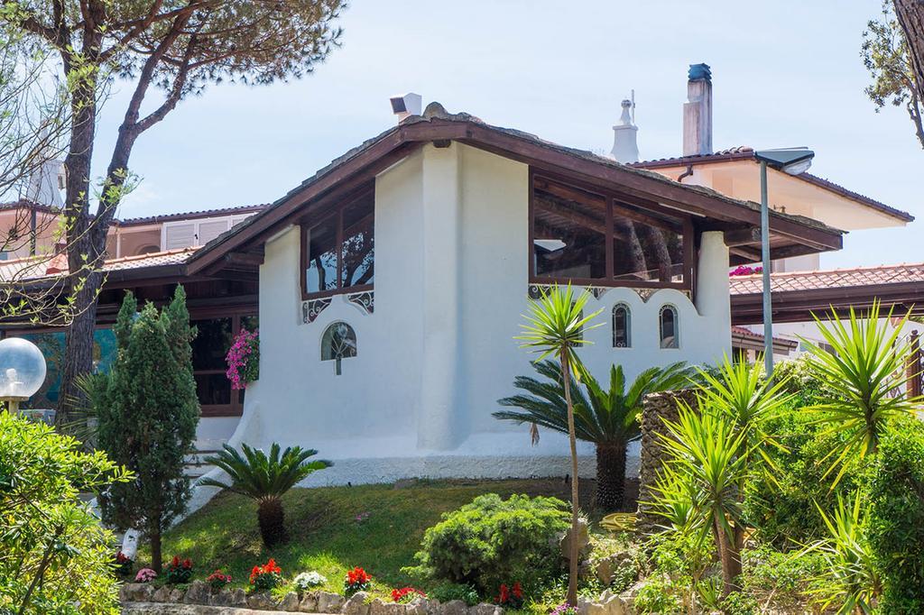 Holiday Village Fondi Luaran gambar