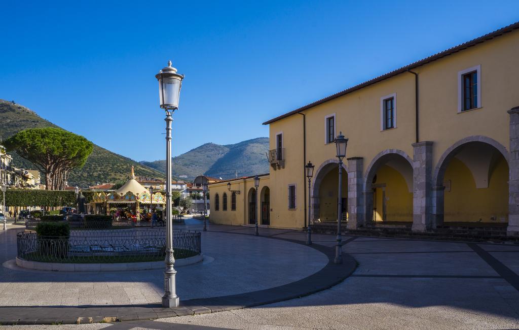 Holiday Village Fondi Luaran gambar