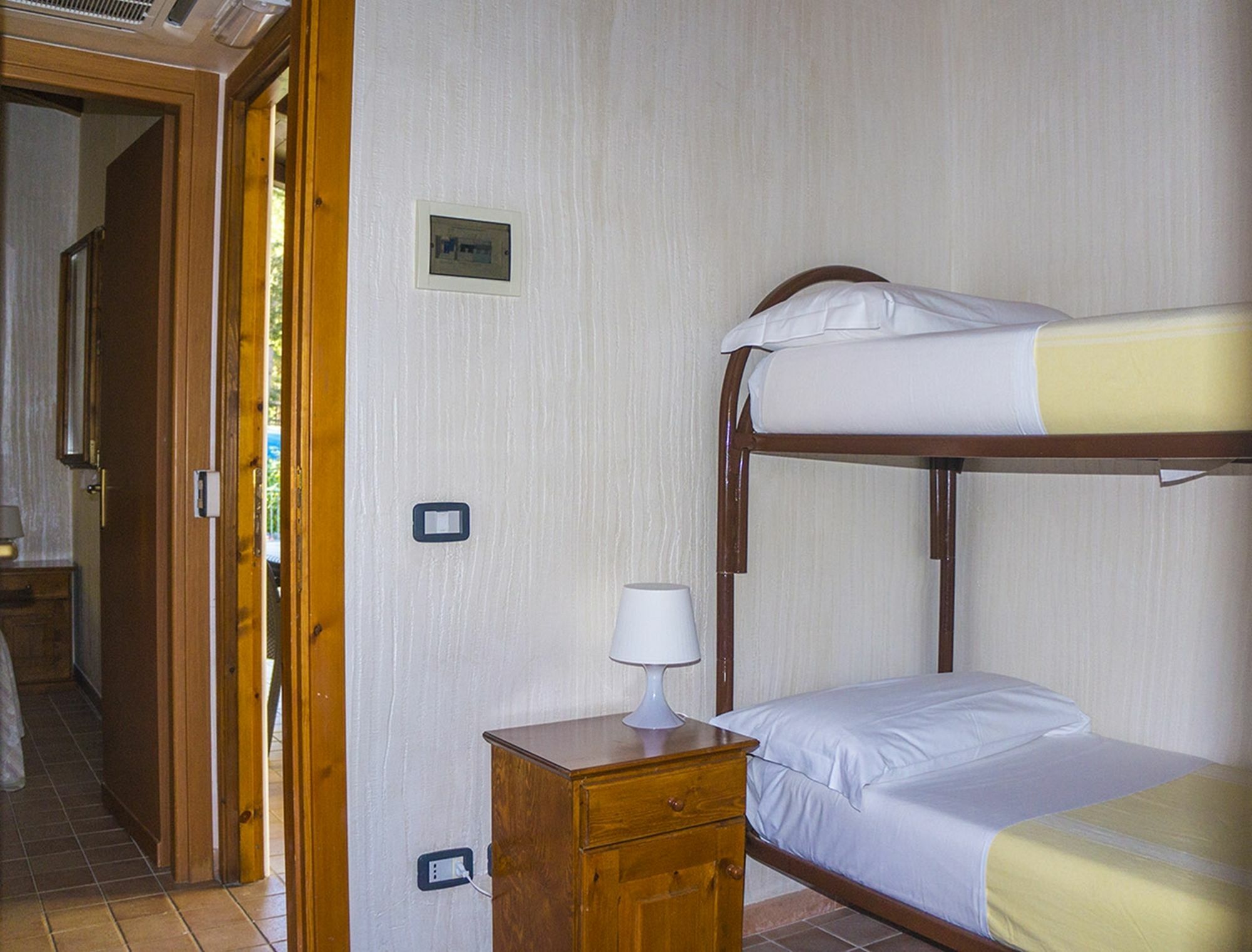 Holiday Village Fondi Luaran gambar