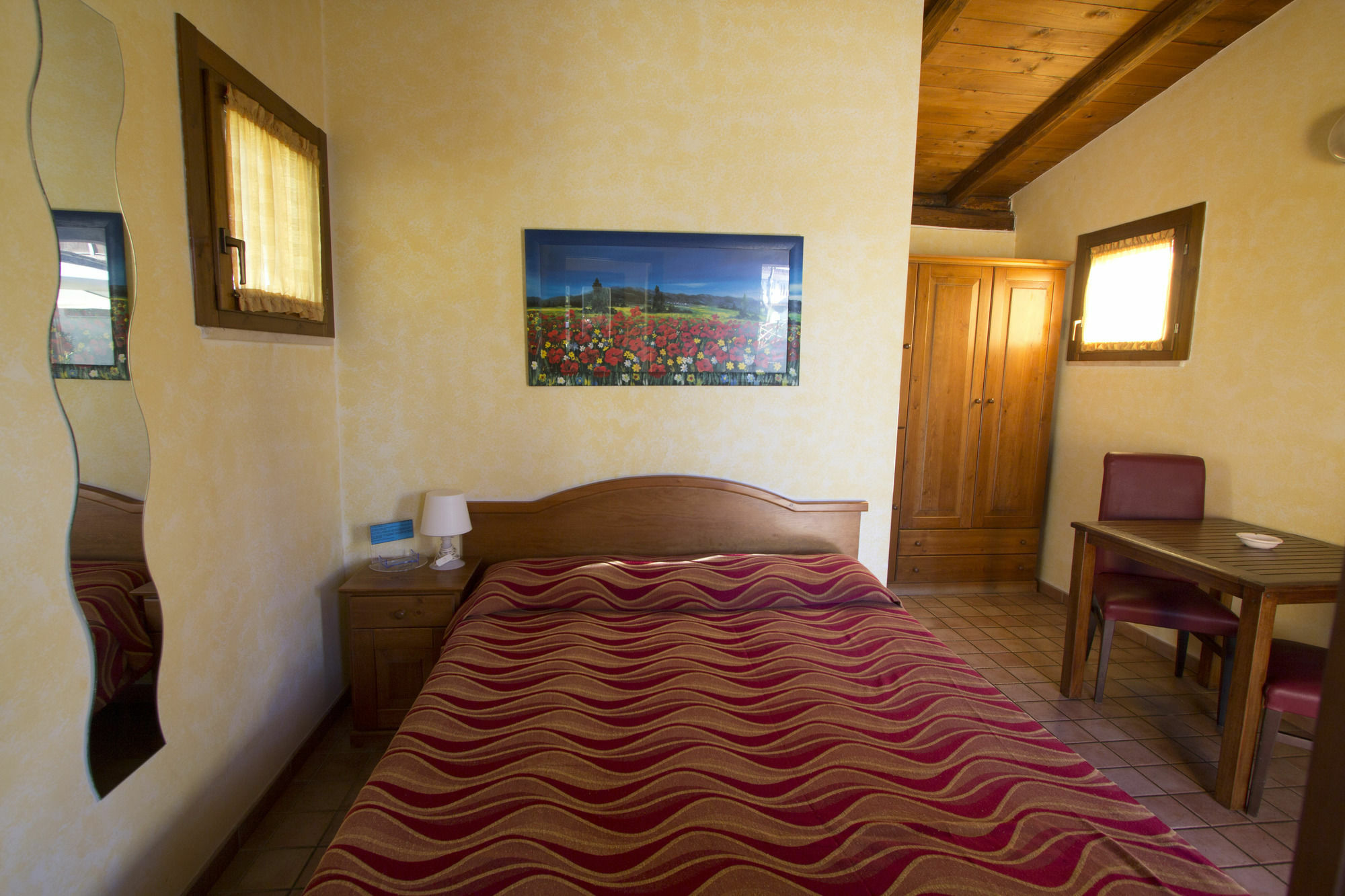 Holiday Village Fondi Luaran gambar